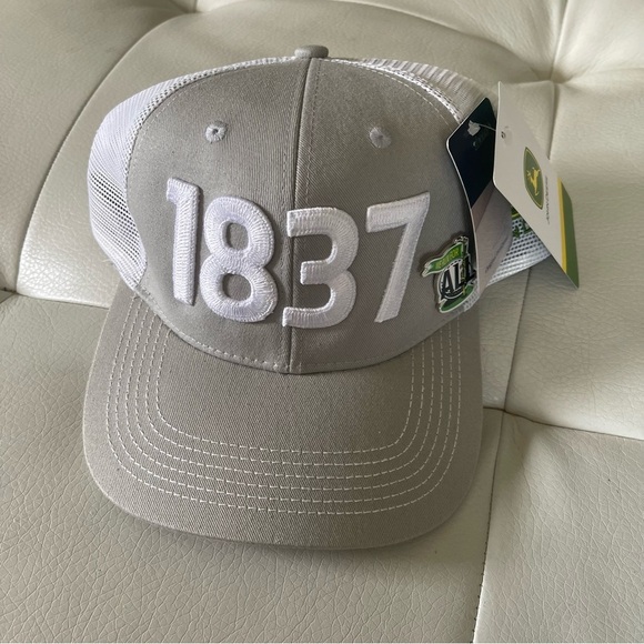 NWT John Deere Snapback Hat Baseball Cap 1837 logo - Picture 1 of 12